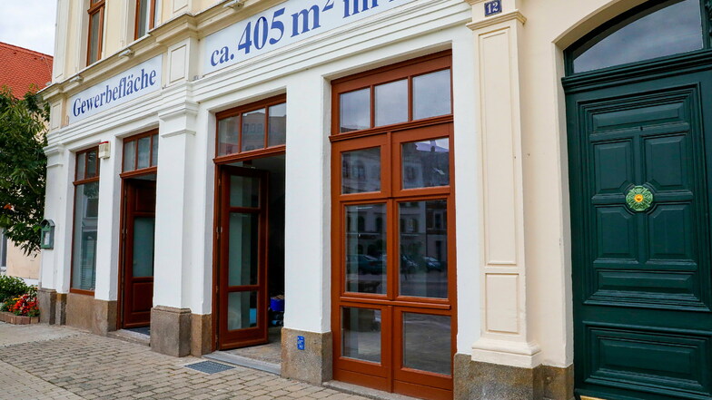 Hier am Neumarkt soll das neue Bürgerbüro der Enso im Sommer öffnen.