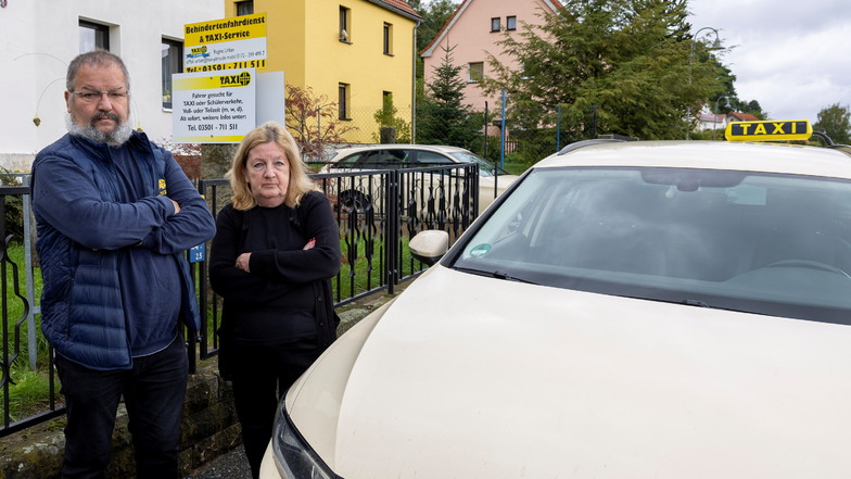 Andreas und Regina Urban besitzen ein Taxi-Unternehmen in Pirna. Sie haben eine eindeutige Forderung.