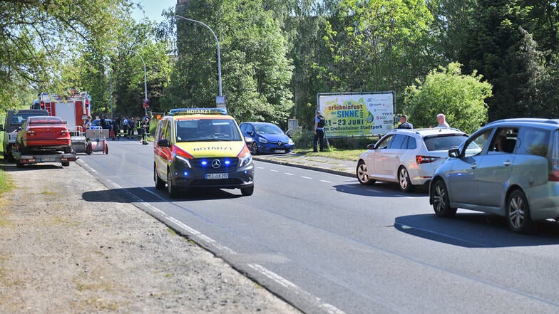 Ein schwerer Unfall ereignete sich am Montagnachmittag auf der Öhringer Straße in Großenhain.