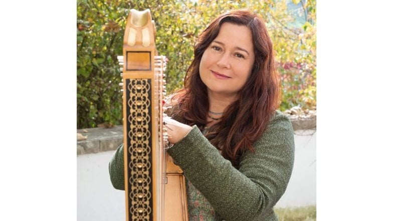 Arianna Savall (Sopran) und Petter Udland Johansen (Tenor), bekannt als Hirundo Maris, treten zusammen in der KulturKirche Weinberg in Dresden auf.