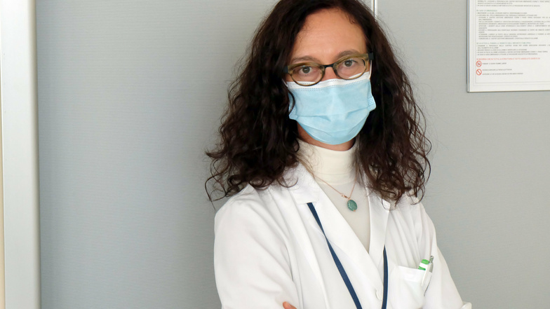 Ärztin Chiara Bignamini setzt sich in Corona-Zeiten für die Prävention posttraumatischer Belastungsstörungen beim Krankenhauspersonal ein. (zu dpa Corona in Bergamo: «Dieses Trauma wird mich ein Leben lang begleiten») Foto: +++ dpa-Bildfunk +++