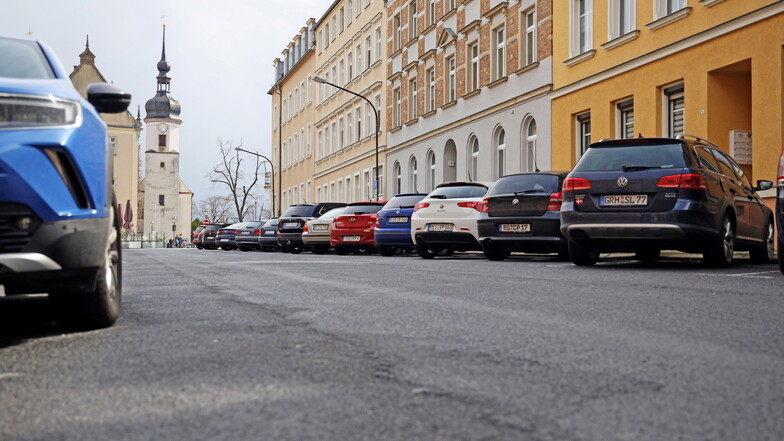 Gut ausgelastet sind die Parkplätze entlang der Klosterstraße. Grundsätzlich steht es um die Parkplatzsituation in der Innenstadt aber gut, heißt es im Verkehrskonzept.