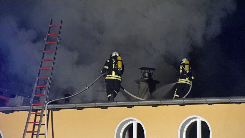 Die Feuerwehr musste an einem Wohnhaus in Olbersdorf löschen.