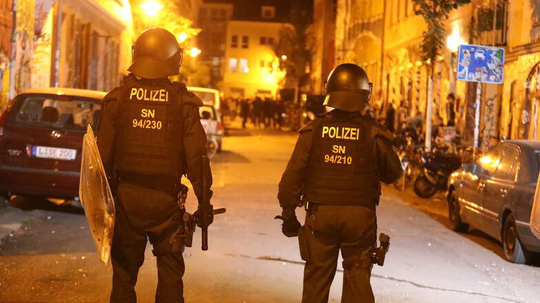 In Connewitz gibt es immer wieder Ausschreitungen zwischen Autonomen und der Polizei.