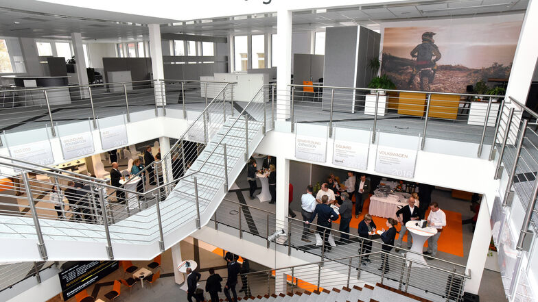 Das neue Entwicklungszentrum der Zittauer Firma Digades bietet eine moderne, offene und helle Atmosphäre.