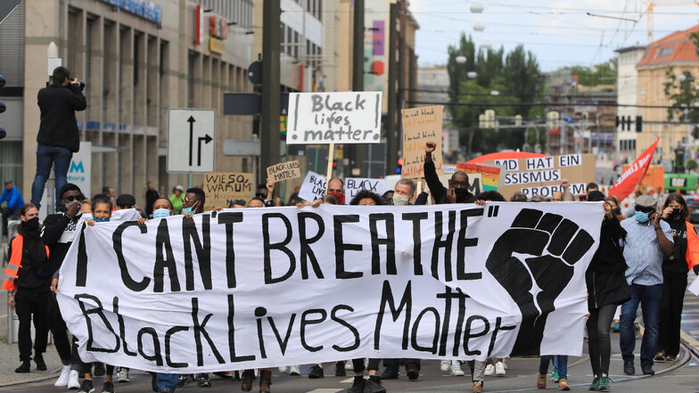 MAGDEBURG: Auch in Magdeburg wurde unter dem Motto "Black Lives Matter" demonstriert. 
