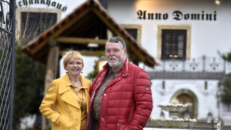 Jutta und Bernd Zichner kennen viele Dresdner von ihrem Restaurant "Anno Domini", das sie 1994 in Klotzsche eröffneten. Vorher gab es auf dem Hof allerdings schon eine Pizzeria.