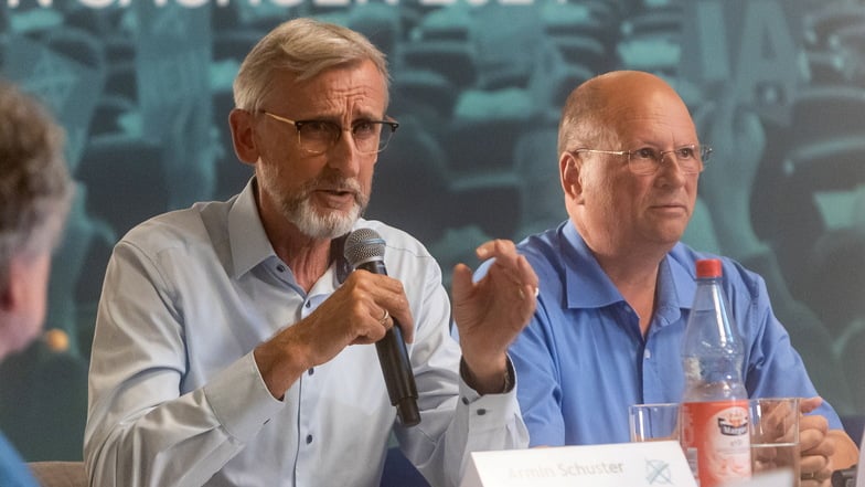 Innenminister Armin Schuster (CDU, l.) und Martin Braukmann (AfD) konkurrieren in der Sächsischen Schweiz um das Direktmandat.