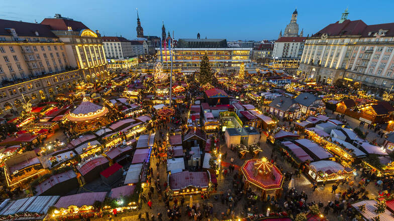 Starker Wirtschaftsfaktor: Der Dresdner Striezelmarkt ist für Händler, Hoteliers, Dresdner und Touristen nur schwer zu ersetzen.