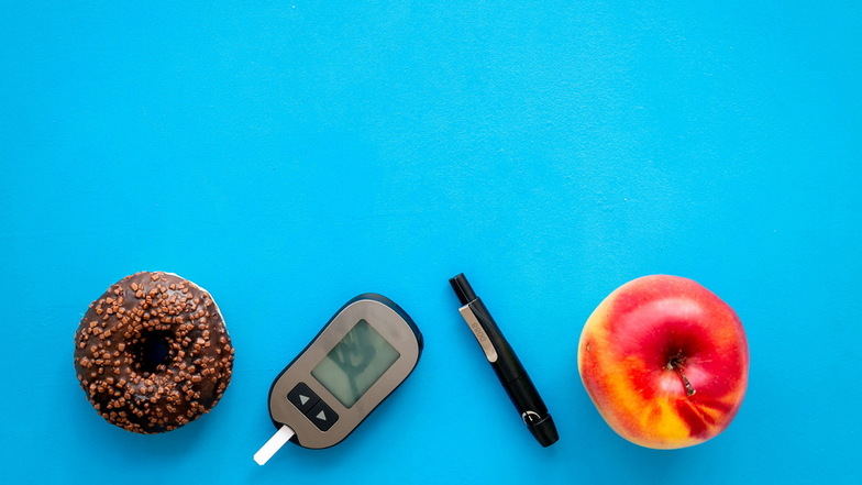 Süßes oder Ballaststoffe beeinflussen den Blutzuckerspiegel und die Gewichtszunahme.