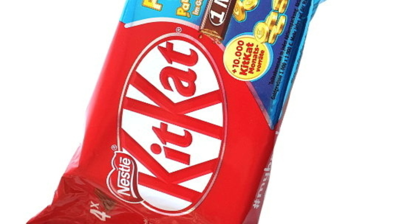 Kandidat 3: Wer nicht genau hinsieht, bemerkt es kaum – der „KitKat Sammelpack“ enthält nur noch vier statt fünf Riegel. Die Packung kostet trotzdem meist 1,99 Euro. Damit ist der Preis um 25 Prozent gestiegen. Foto: Verbraucherzentrale Hamburg