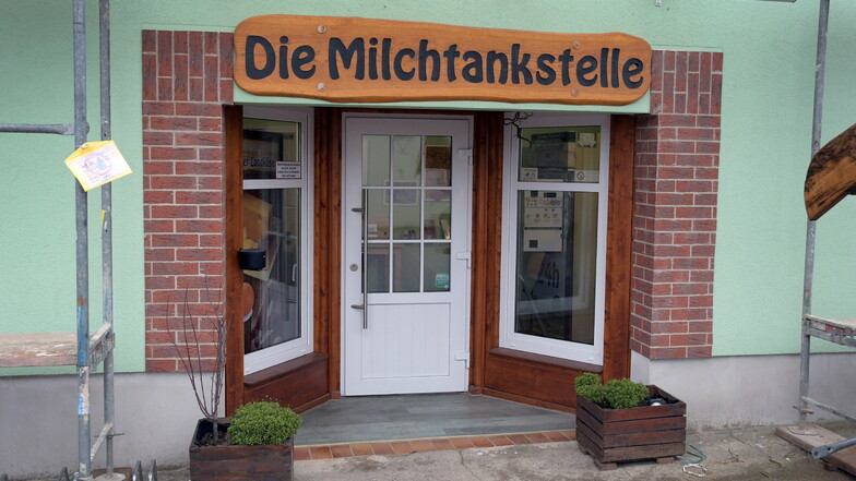 Die Milchtankstelle in Haßlau im Landkreis Mittelsachsen ist in der Nacht zum Freitag aufgebrochen worden.