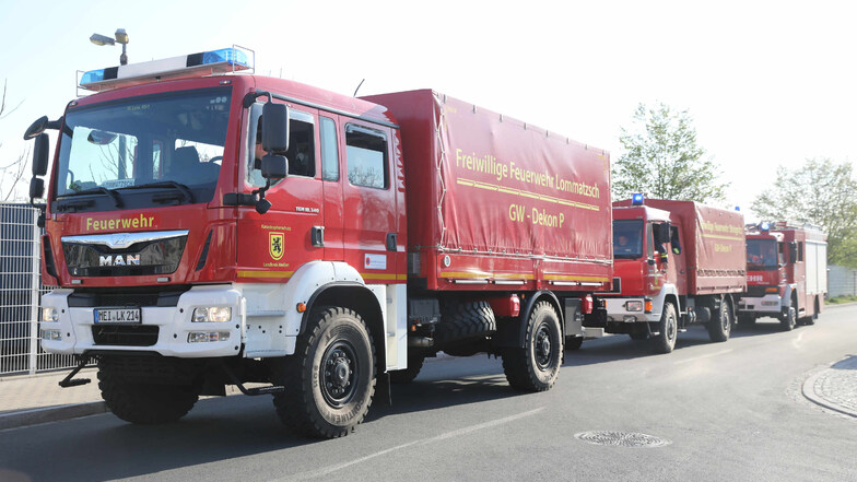 Wie hier in Radebeul war die Feuerwehr am Wochenende mehrfach im Einsatz.