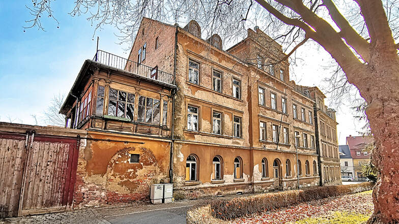 Denkmalg. Mehrfamilienhaus in Zittau / Mindestgebot 40.000 Euro