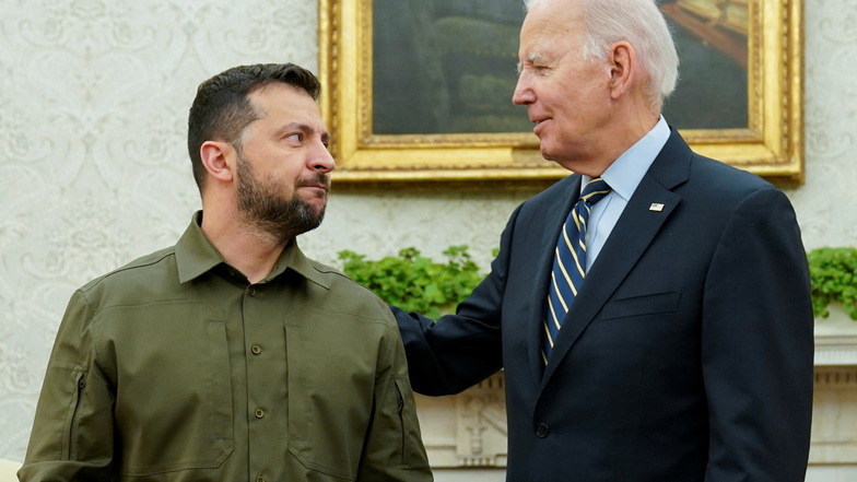 Wolodymyr Selenskyj bei einem Gespräch mit US-Präsident Joe Biden im September im Weißen Haus in Washington. Niemand kann die USA in der militärischen Unterstützung der Ukraine ersetzen.