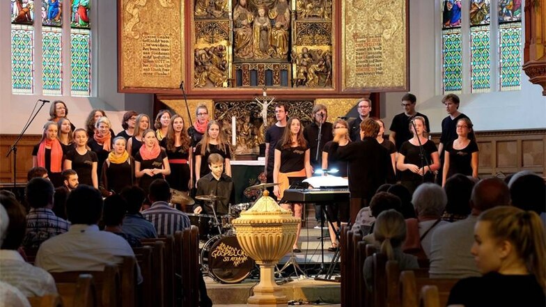 Der Gospelchor St. Afra gab ein Konzert in der frisch sanierten Frauenkirche.