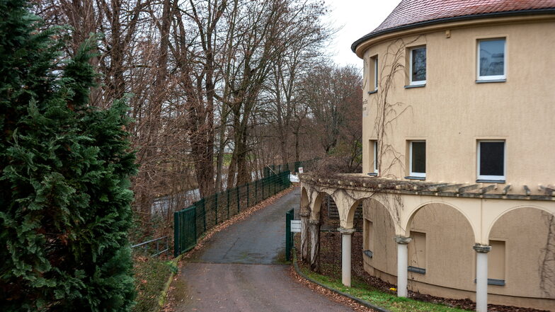 Der Mulderadweg soll über das Gelände des Stadtbades gelegt werden.