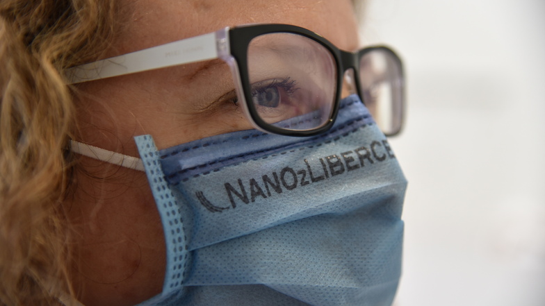 So sehen die in der Region Liberec gefertigten Nanoschutz-Masken aus.