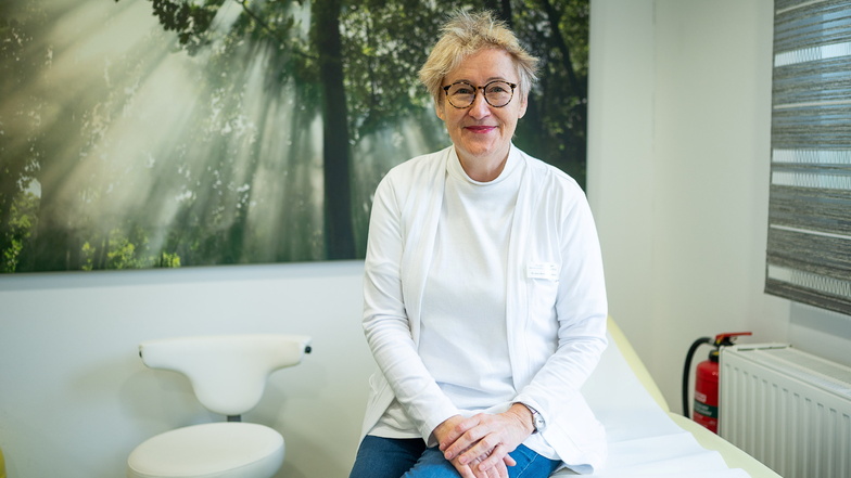 Dr. Annette Thalheim geht als Allgemeinmedizinerin in den Ruhestand. Ihre Praxis im Octamed in Görlitz übergibt sie an Nachfolger. Den finden aber längst nicht alle Hausärzte, die aufhören.