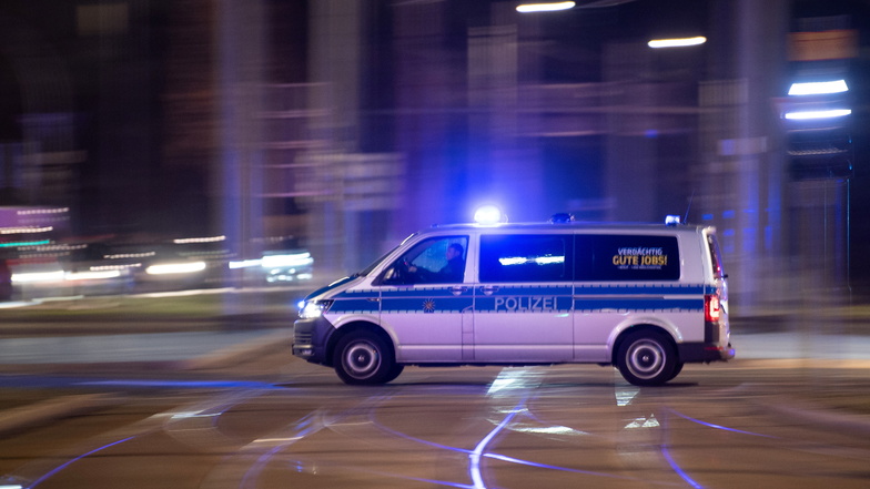Alarm - die Polizei musste nachts in die Dresdner Heide ausrücken.
