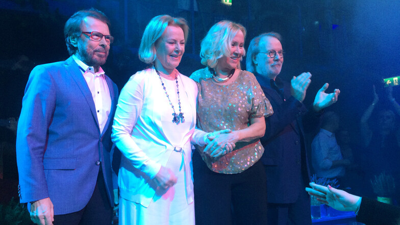 2016 standen Björn Ulvaeus, Anni-Frid Lyngstad, Agnetha Fältskog und Benny Andersson (v. l. n. r.) mal wieder gemeinsam auf einer Bühne – allerdings nur anlässlich einer Party in einem Restaurant in Stockholm. Gesungen hat die Kultband nicht einen Ton.