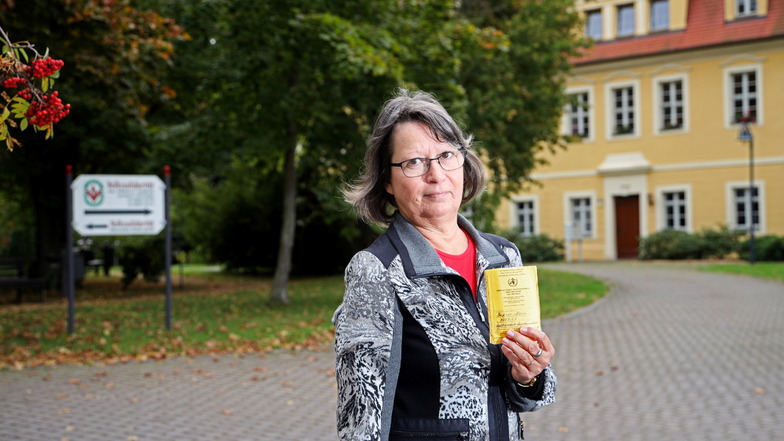 Ilona Dießner durfte trotz Impfung nicht ihre Mutter im Glaubitzer Seniorenheim besuchen.