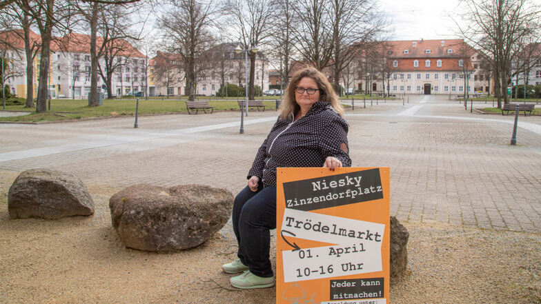 Ricarda Kuschmann veranstaltet seit 2019 Trödelmärkte, nun am 1. April zum ersten Mal in Niesky auf dem Zinzendorfplatz.