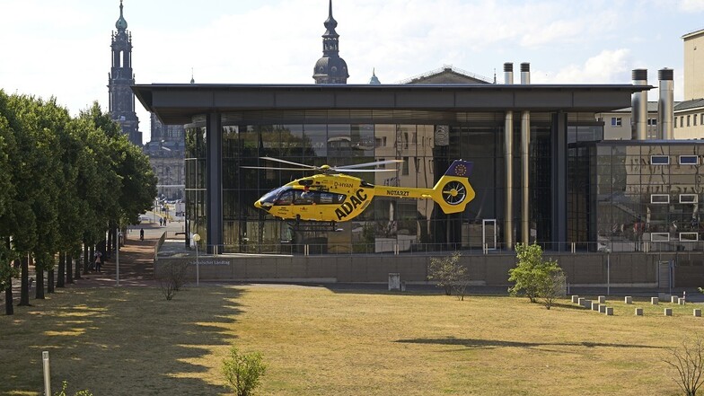 Die drei in Sachsen stationierten Helikopter hoben 2022 zu 4.544 Einsätzen ab.