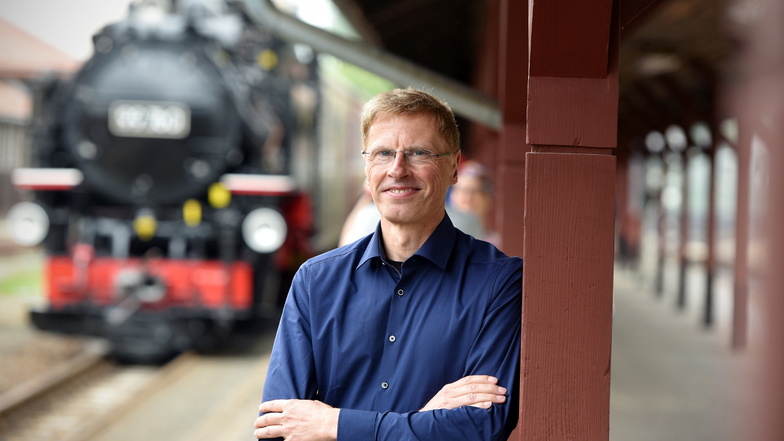 Ingo Neidhardt, Geschäftsführer der Zittauer Schmalspurbahn, am Vorstadtbahnhof in Zittau.
