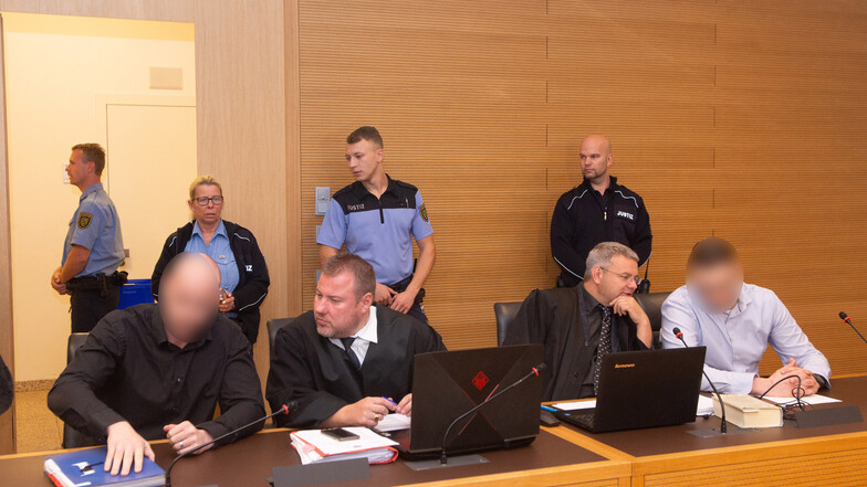 Prozessauftakt wegen des Stadtfestüberfalls gegen Christian L. und René H. am Landgericht Dresden (12.09.2019)