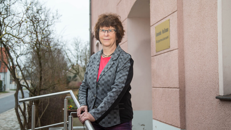 Evelin Bergmann (61) ist Bürgermeisterin der Gemeinde Neißeaue. Am 26. April stellt sie sich ihrer Wiederwahl.