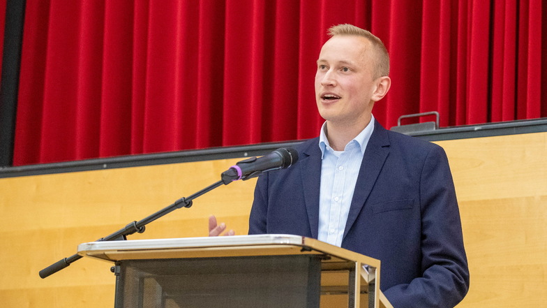 Der 27-jährige Julian Schiebe ist neuer Präsident des Kreissportbundes SOE. Nach dem jüngsten Skandal fordert er einen Schlussstrich.