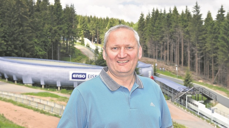 Jens Morgenstern ist neuer Geschäftsführer der Wintersport Altenberg (Osterzgebirge) GmbH. Zeit zum Warmlaufen hat er nicht. Ihm guckt gleich die ganze Welt bei der Arbeit zu.
