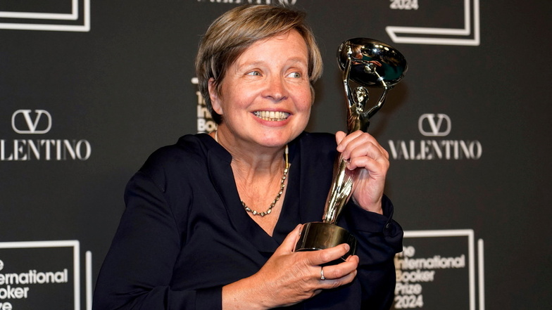 Jenny Erpenbeck erhält als erste Deutsche den International Booker Prize für ihren Roman "Kairos".