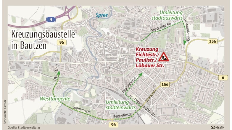 Während der Bauarbeiten an der Kreuzung Löbauer/Fichte-/Paulistraße in Bautzen wird der Verkehr weiträumig umgeleitet.