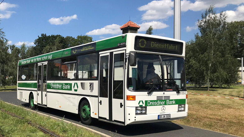 Der Mercedes-Bus fährt am Montag zwischen Wilschdorf und dem Bahnhof Neustadt.
