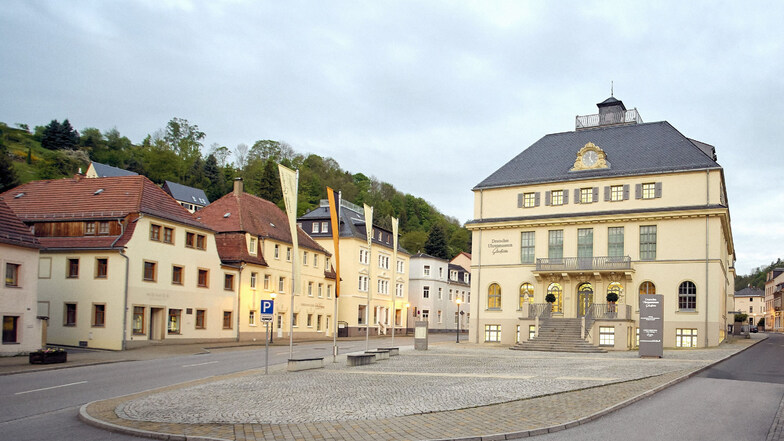 Das Deutsche Uhrenmuseum Glashütte öffnet wieder und führt Ruhetage ein.