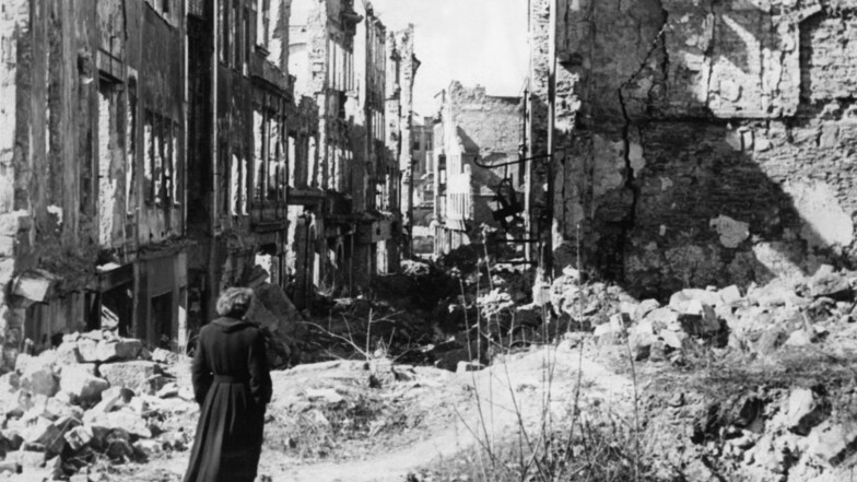 Wahrheit und Legende: Zahlen zu den Bombenopfern von Dresden