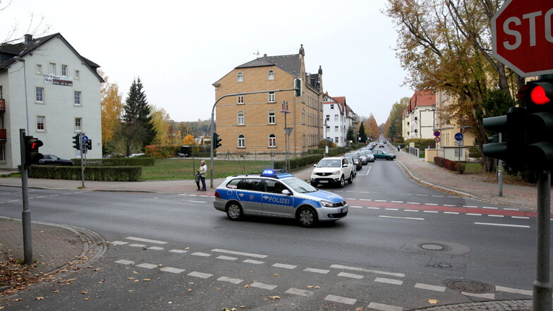 Kreuzung Zehistaer Straße/Kohlbergstraße in Pirna: Verkehrs-Engpass bis Anfang Oktober.