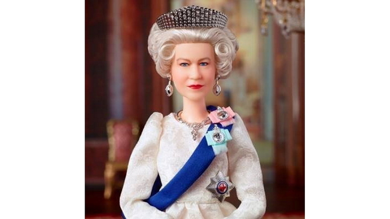 Queen Elizabeth II gibt es auch als Barbie-Puppe