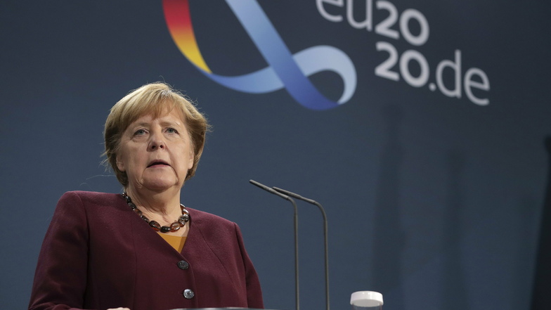 Bundeskanzlerin Angela Merkel hofft auf eine schnelle Zulassung der Corona-Impfstoffe.