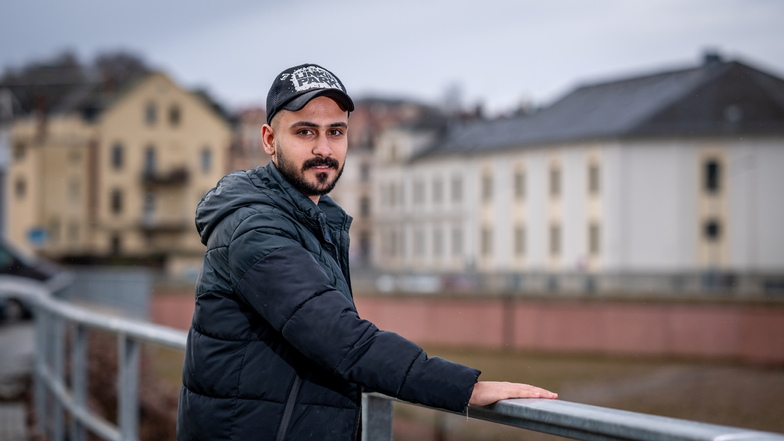 Der Syrer Omar Ateik möchte sich in Deutschland ehrenamtlich engagieren, um so seine Deutschkenntnisse zu verbessern. In seiner Heimat hat er Pharmazie studiert.