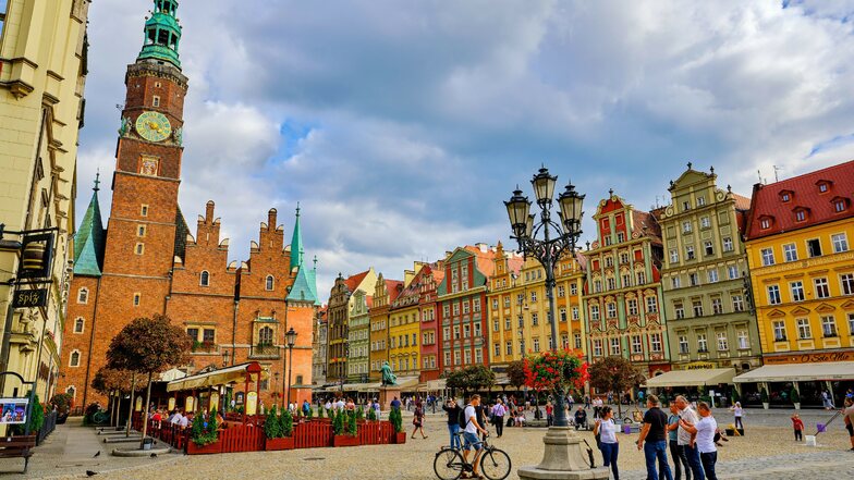 Der Marktplatz in Breslau/Wroclaw fehlt auf keiner Besuchsliste von Touristen in der polnischen Stadt.