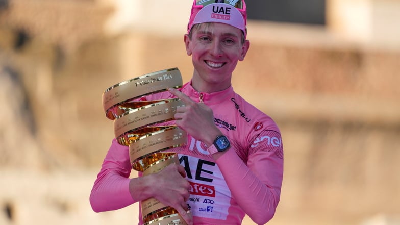 Radstar Tadej Pogacar hatte zehn Tage vor Tour de France mit einer Corona-Erkrankung zu kämpfen.