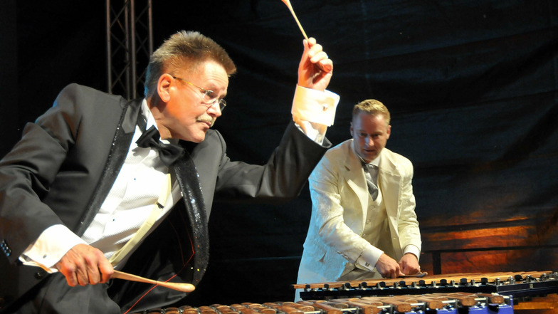 Traten auch zusammen auf: Der Meißner Xylofon-Virtuose Bernd Warkus und sein Sohn René.
