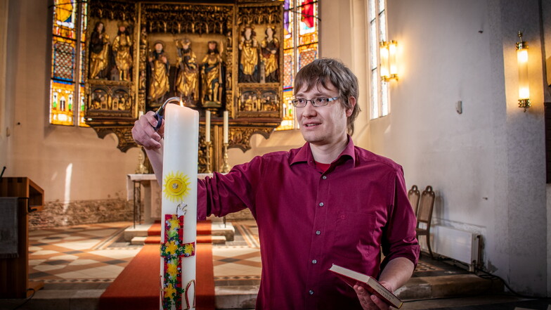 Markus Preiser ist am vorvergangenen Sonntag in der Nicolaikirche in Döbeln ordiniert worden. Neben seiner Tätigkeit in den Schwesterkirchgemeinden ist er auch als Jugendpfarrer tätig.