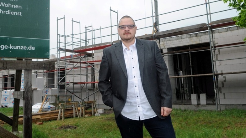Mathias Krause ist Geschäftsführer des Familienunternehmens Kunze, das sich auf den zunehmenden Bedarf an betreutem Wohnen einstellt. Derzeit entsteht in Schleife ein Objekt mit 15 Plätzen. 2020 soll es bezugsfertig sein.