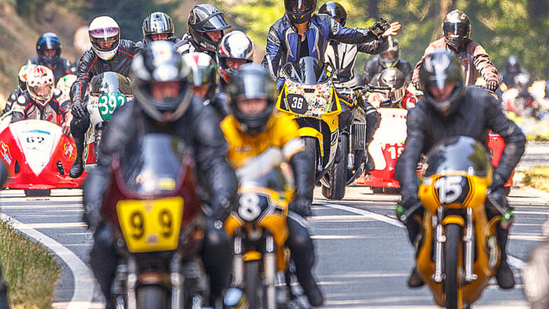 Das einzige vom DMSB lizenzierte Bergrennen für Motorräder auf der ältesten Naturrennstrecke in der Bundesrepublik Deutschland. Foto: PR