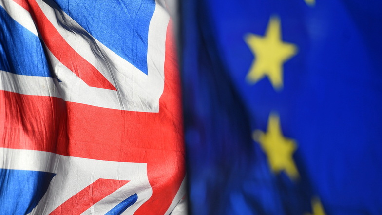 EU-Parlament bestätigt Brexit-Handelspakt