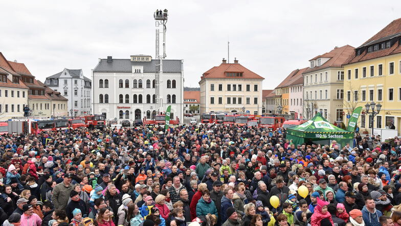 2019 war Radio PSR mit der Sachsenmeisterschaft in Dippoldiswalde und konnte so viele Menschen auf den Markt locken. Am 24. April kommt der Sender zum zweiten Mal mit der Aktion nach Wilsdruff.